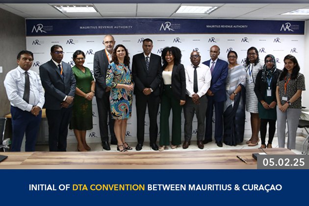 Curaçao delegates